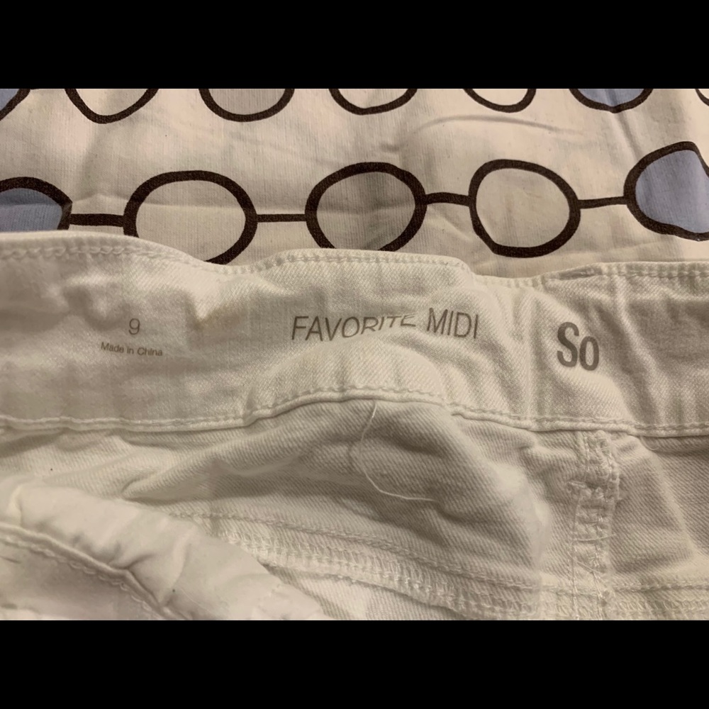 Shorts 💚 - Picture 2 of 2